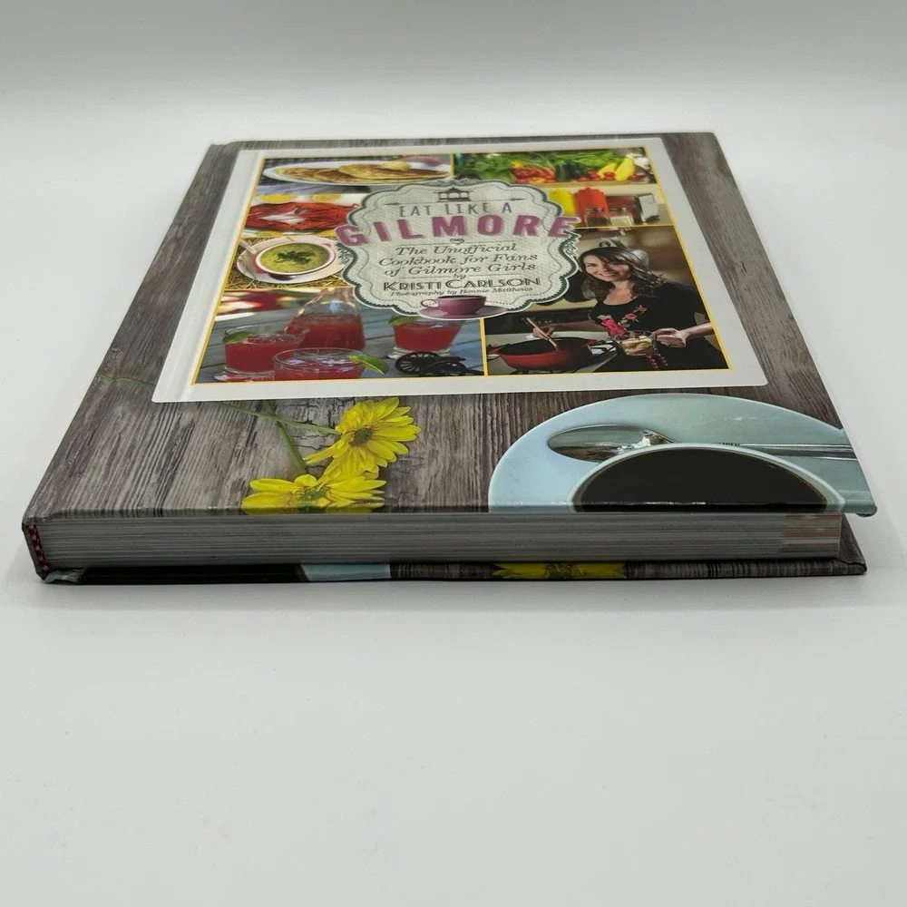 Eat Like a Gilmore Unofficial Cookbook for Fans of Gilmore Girls‎ Hardcover 2016